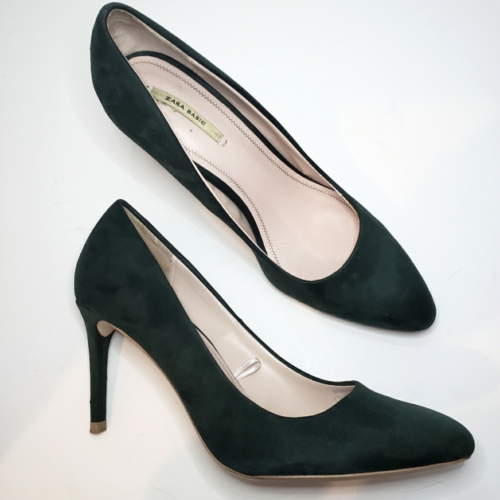 Zara Basic Green Faux Suede Heels